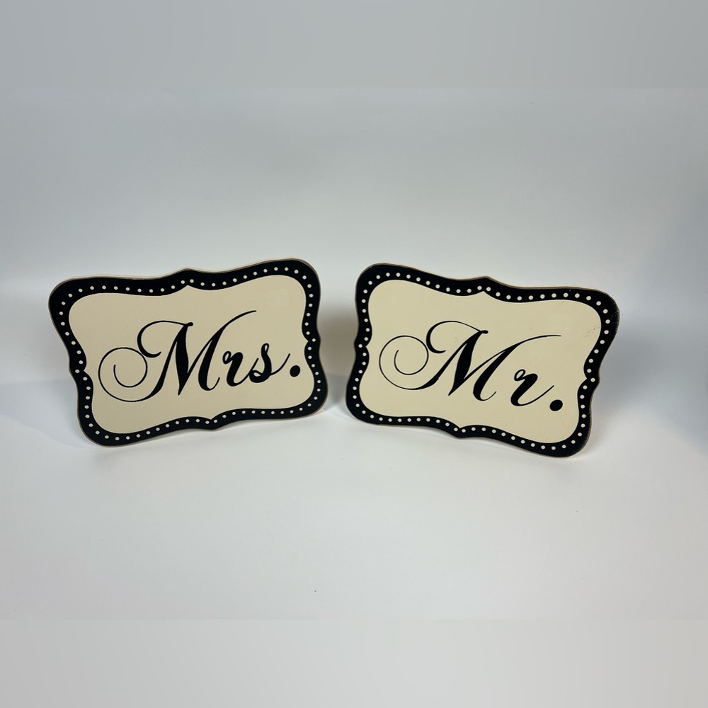 Mr and Mrs wedding signs. Set of two. Cream and black.